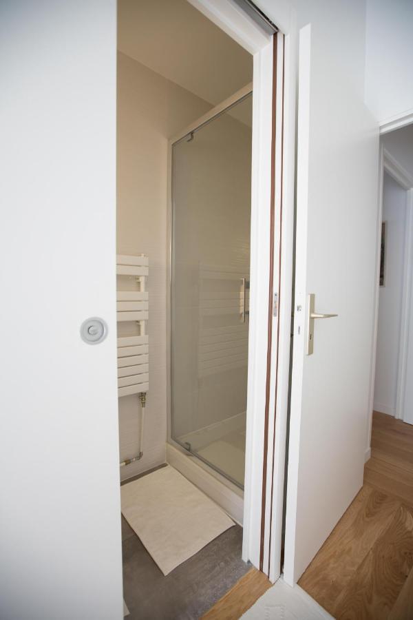 L'Aubertine - Appartement Hypercentre Avec Terrasse Бон Екстериор снимка